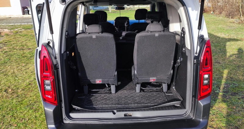 Citroen Berlingo cena 102000 przebieg: 39000, rok produkcji 2022 z Bełchatów małe 79